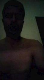 Disponible webcam model stream image