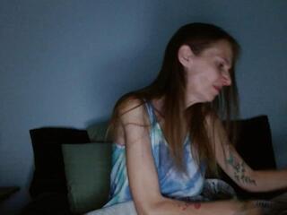 Mindy Stevens webcam model stream image