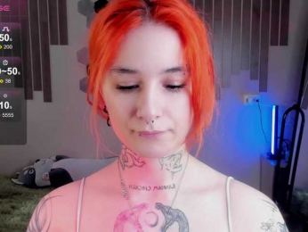 Dreamy-Snake webcam model stream image