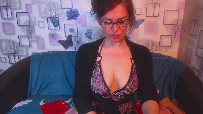 xxSexyMilfxx webcam model stream image