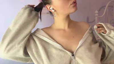 CristyOlague webcam model stream image