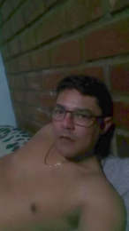 Pirulox0885 webcam model stream image