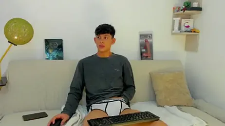 logan_thomas webcam stripchat model stream image