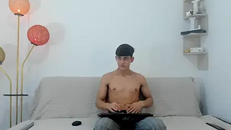 logan_thomas webcam model stream image