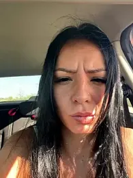 KallyK webcam model stream image