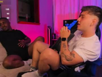 adamart7 webcam model stream image