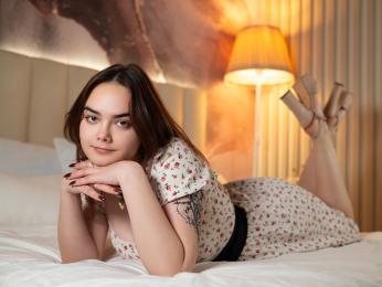 LilyBehrs webcam model stream image