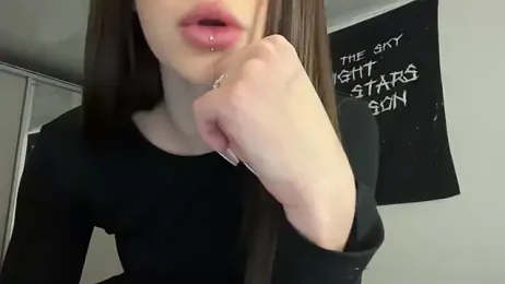 ur_molly webcam model stream image