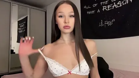 ur_molly webcam model stream image