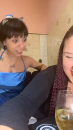 Lararomero webcam model stream image