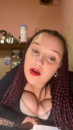 Lararomero webcam model stream image