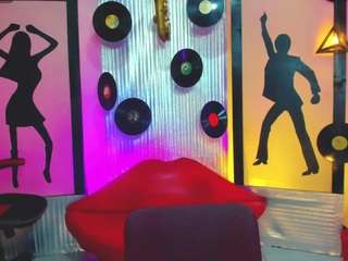 sharlo-xxx webcam model stream image