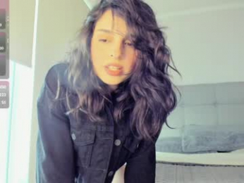 yourfreakygirl webcam model stream image
