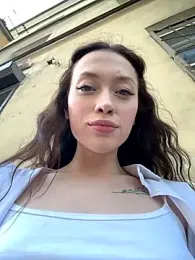 EstaVista webcam model stream image
