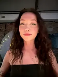 EstaVista webcam model stream image