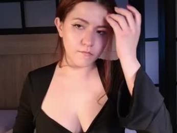 daphne_and_roger_ webcam chaturbate model stream image