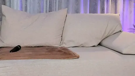 LisaAventi webcam model stream image