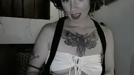 trixxxy_rose webcam model stream image