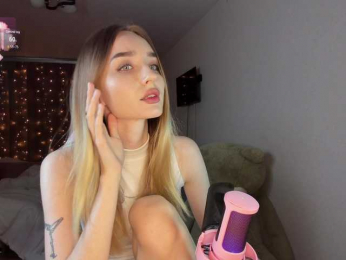 Polikinesis webcam model stream image