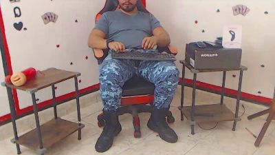 KalethBigDick88 webcam model stream image