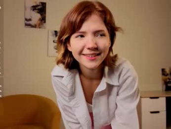 moirebaggs webcam model stream image