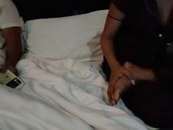 TaraVij webcam model stream image