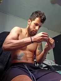 lucweed webcam model stream image