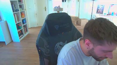bigdickyoun1 webcam model stream image