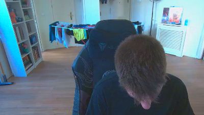 bigdickyoun1 webcam cam4 model stream image