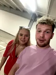 NickyGold_Official webcam model stream image