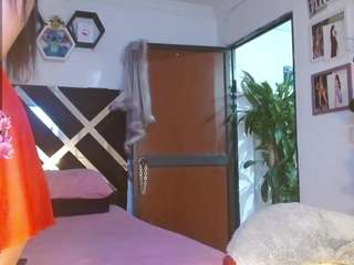 sariithabunny webcam model stream image