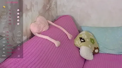 TrissMerigold9 webcam stripchat model stream image