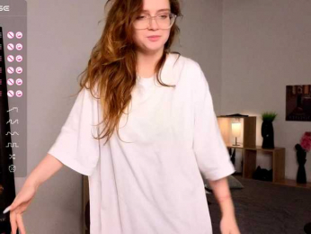 SonyaGlen webcam model stream image