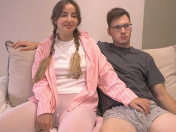 PashaAndMila webcam model stream image