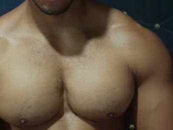 moreno1muscular webcam model stream image