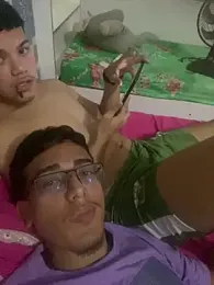 bragaa22 webcam model stream image