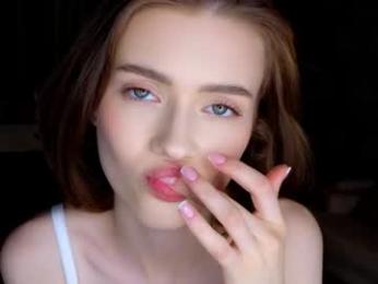 bluuemarine webcam chaturbate model stream image