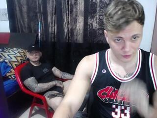 Dorian &amp; Axel webcam model stream image