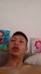 Tupapalarga webcam model stream image