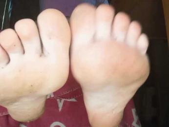 YourSweetPiggy webcam model stream image