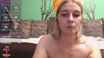 lovingfeetheels webcam model stream image