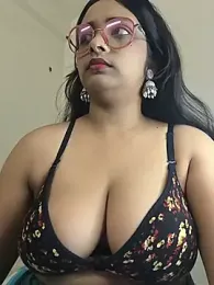 Naughty_Hottie_Eesha webcam stripchat model stream image