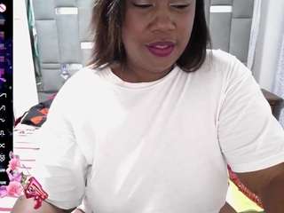 thickebonymilf webcam model stream image