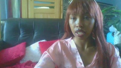 Gyalemasquee webcam model stream image