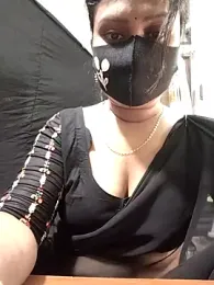 Idhika-Paul webcam model stream image