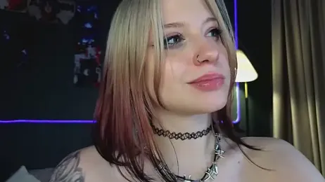 arielabradberry webcam stripchat model stream image