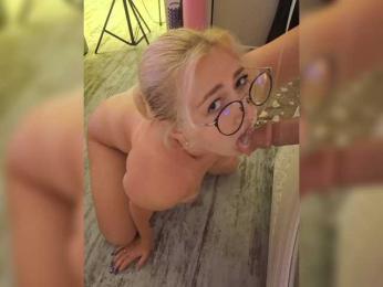 KisMyKat webcam model stream image
