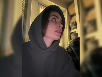 TwoPlay webcam bongacams model stream image