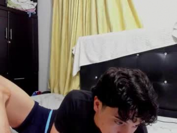 picaszomilos350 webcam model stream image