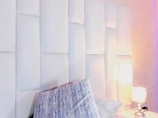 emmajonees webcam model stream image